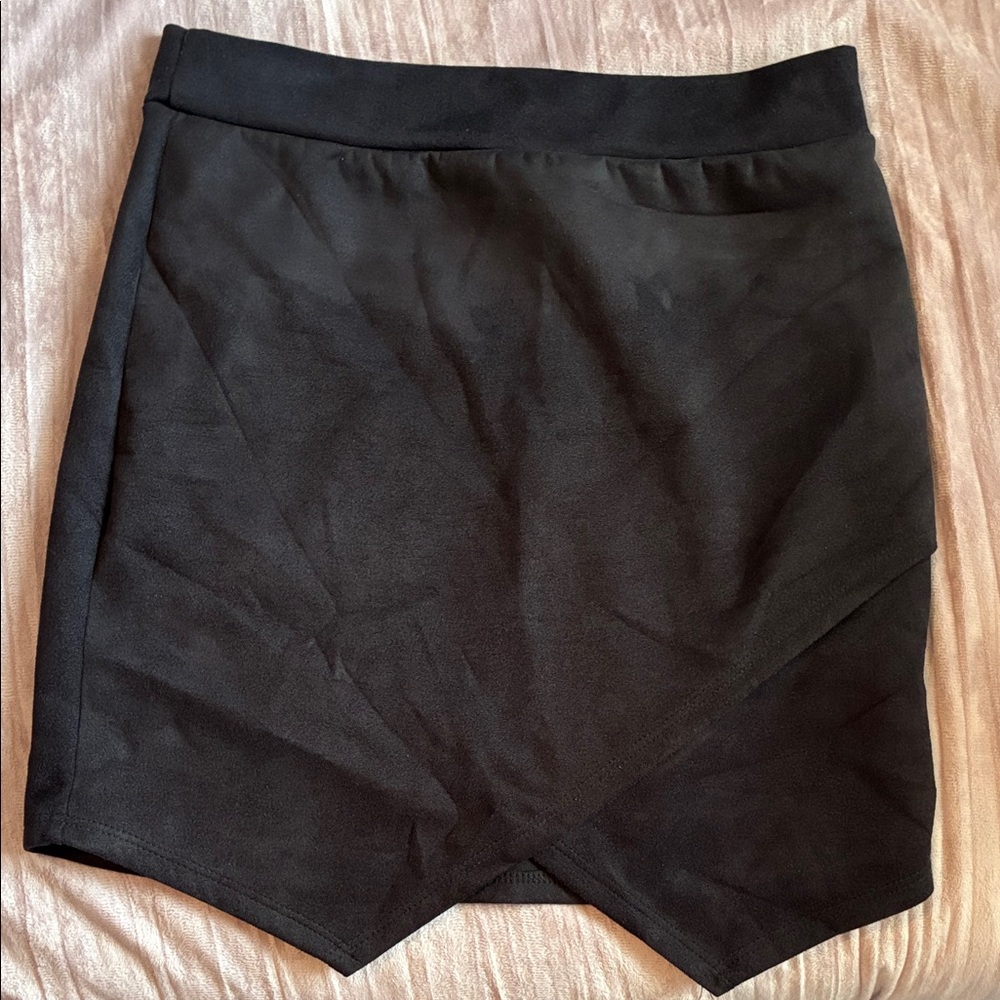 Newbury Kustom Black Sueded Women's Skort